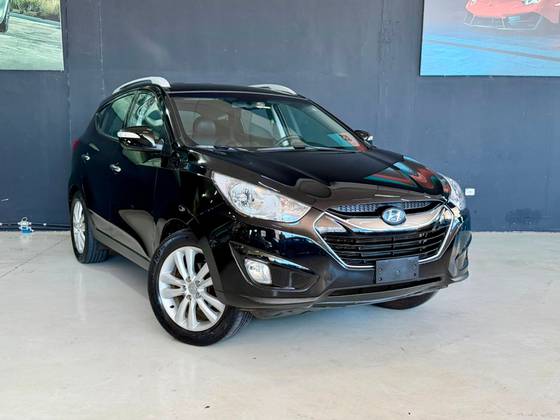 HYUNDAI IX35 2.0 MPI 4X2 16V GASOLINA 4P AUTOMÁTICO HYUNDAI IX35 2.0 MPI 4X2 16V GASOLINA 4P AUTOMÁTICO